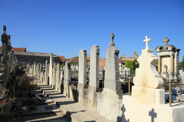 Antiguo cementerio en la Provenza —  Fotos de Stock