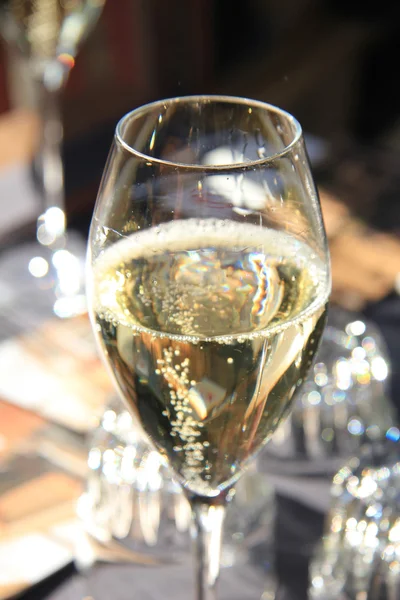 Bubblande champagne — Stockfoto