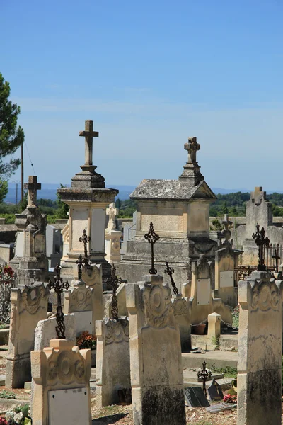 Stary cmentarz w Prowansji — Zdjęcie stockowe