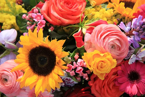 Mixed bouquet in bright colors — Stock Photo, Image