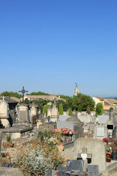 Gamla kyrkogården i provence — Stockfoto