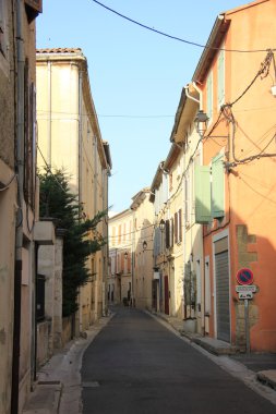 l'Isle-sur-la-sorgue sokak görünümü