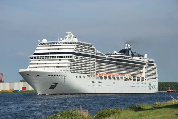 Velsen, the Netherlands, July 7th, 2014 : MSC Magnifica — Stock Photo, Image