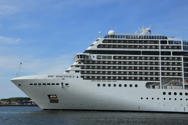 Velsen, Nederland, 7 juli 2014: msc magnifica — Stockfoto