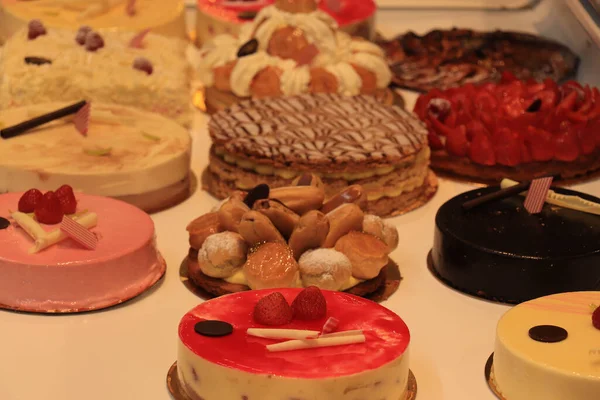 Various Sorts Confectionery Shop Window — Stock Photo, Image