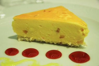 Papaya cheesecake