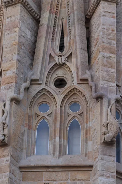 2019年9月28日 西班牙巴塞罗那 Sagrada Familia 由Antoni Gaudi设计 1882年3月起根据合同设计 外部的细节 — 图库照片