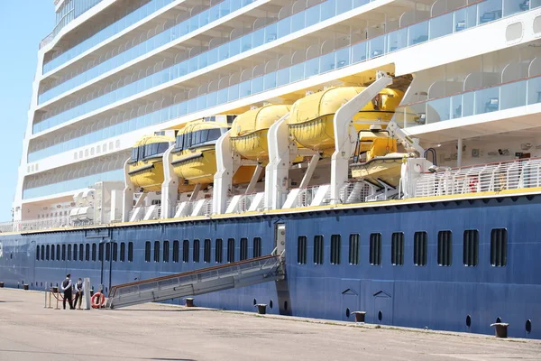 Ijmuiden Netherlands April 17Th 2022 Spirit Discovery Saga Cruises Moored — Stock Photo, Image