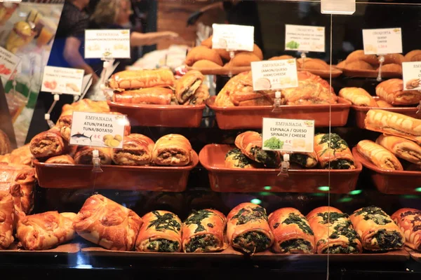 Barcelona Spanyolország Szeptember 2019 Hagyományos Empanadas Market Empanada Egy Sült — Stock Fotó