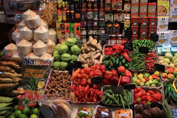 Barcelona Spanje September 2019 Kruidenierswinkel Boqueria Market Brede Selectie Van — Stockfoto