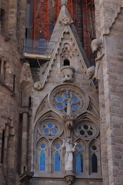 2019年9月28日 西班牙巴塞罗那 Sagrada Familia 由Antoni Gaudi设计 1882年3月起根据合同设计 外部的细节 — 图库照片
