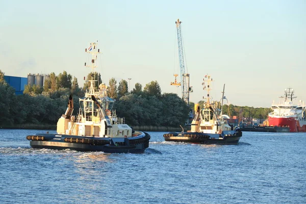 Ijmuiden Paesi Bassi Maggio 2022 Lynx Venus Rimorchiatori Sul Canale — Foto Stock