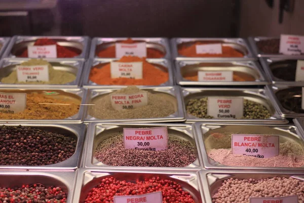 Barcelona España Septiembre 2019 Coloridas Hierbas Especias Mercat Boqueria Famoso — Foto de Stock