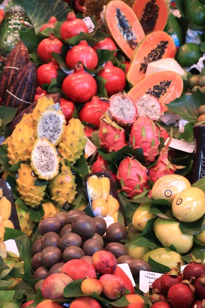 Barcelona Spain Sseptember 30Th 2019 Colorful Fruit Boqueria Market Различные — стоковое фото