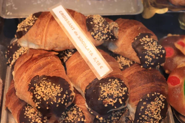 Barcelona Espanha Setembro 2019 Croissants Chocolate Vitrine Loja Texto Rótulo — Fotografia de Stock