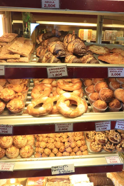 Barcelona Espanha Setembro 2019 Vários Tipos Bolos Biscoitos Vitrine Confeitaria — Fotografia de Stock