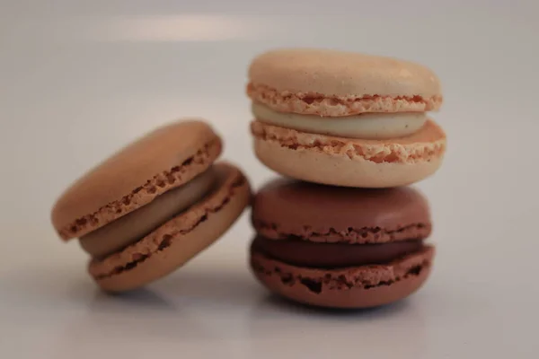 Macarons Dans Différentes Nuances Brun Saveur Chocolat Mocca Café — Photo