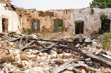 terk edilmiş İspanyol eski windows