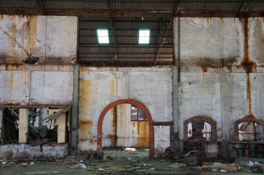 ıssız boş ambar