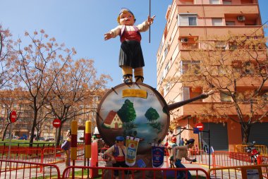 Fallas - renkli komik rakamlar