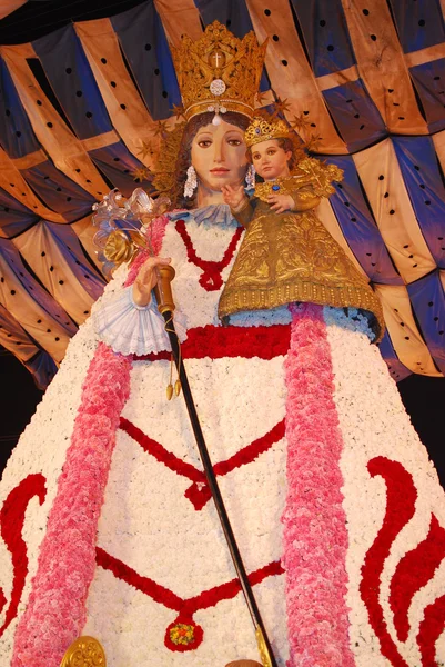 Visita a praça virgem, uma das maiores festas de Valência — Fotografia de Stock