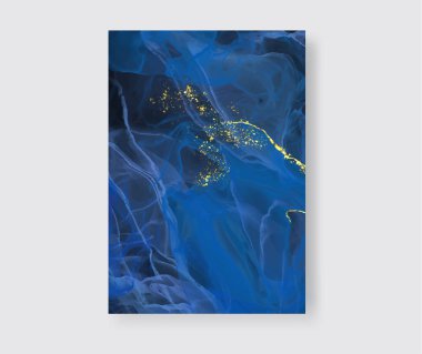 Alkolün mürekkep rengi arka plan. Soyut dikey çok renkli mermer desenli pankart. Akrilik boyalar karıştırılıyor.