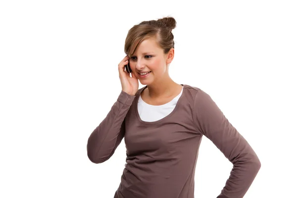 Jonge vrouw met behulp van mobiele telefoon geïsoleerd op witte achtergrond — Stockfoto