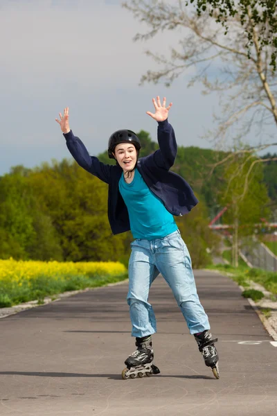 Menina patinagem — Fotografia de Stock