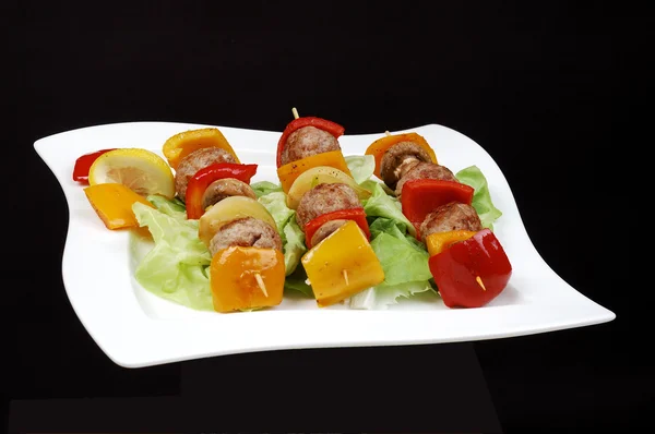 Kebab e verdure alla griglia — Foto Stock