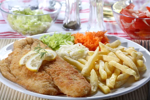 Gebratener Fisch — Stockfoto