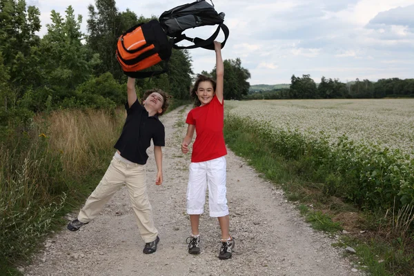 Young kids going to school — Stock Photo, Image