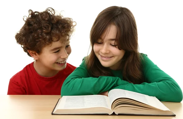 Glückliche Kinder — Stockfoto