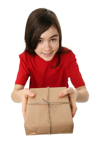 Dívka hospodářství balíček — Stock fotografie