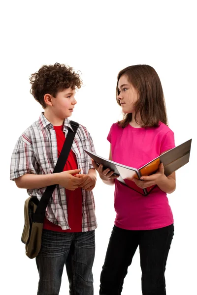 Niños leyendo libros — Foto de Stock