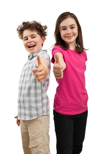 Menino e menina mostrando polegares para cima sinal — Fotografia de Stock