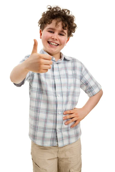 Мальчик с поднятыми пальцами — стоковое фото