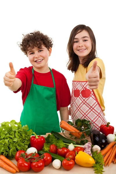 Kids and fresh vegetables — Stock Photo, Image