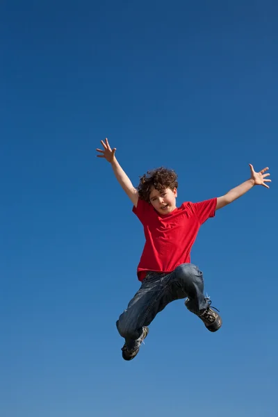 Boy jumping — Stock Photo, Image