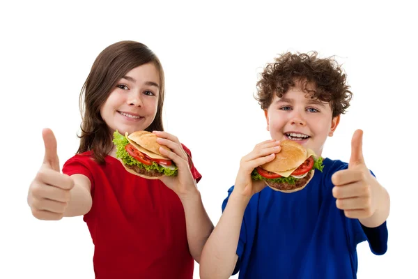 Kids eating healthy sandwiches — Stock Photo, Image