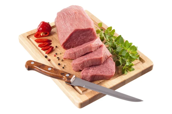 Raw beef on cutting board — Stock Photo, Image