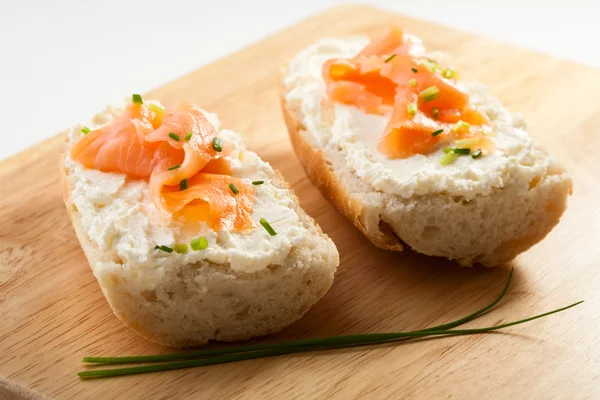 Salmon sandwiches — Stock Photo, Image