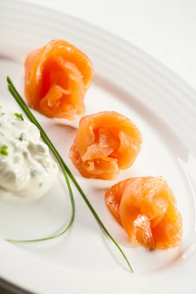 Smoked salmon and cream cheese — Stock Photo, Image