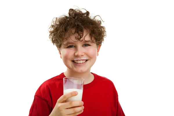 Junge mit Glas Milch — Stockfoto