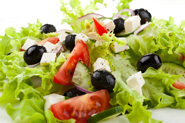 Ensalada de verduras con queso — Foto de Stock