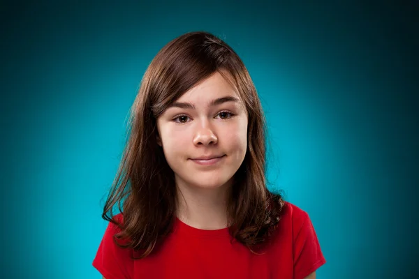 Portrait of young beautiful girl — Stock Photo, Image