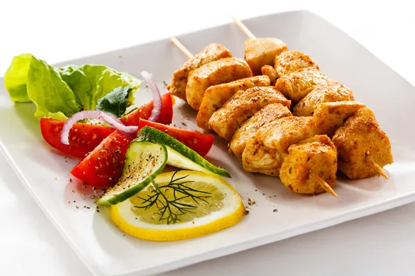 Grilled meat and vegetables — Stock Photo, Image