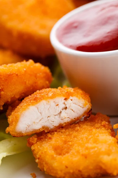 Fried chicken nuggets — Stock Photo, Image