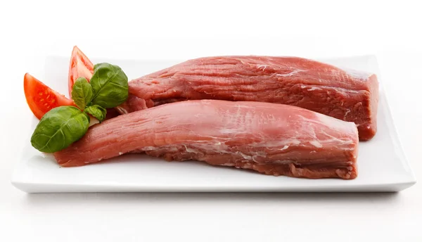Lomo de cerdo crudo fresco —  Fotos de Stock