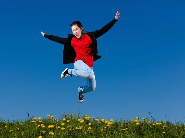 Meisje springen — Stockfoto