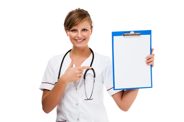 Jeune médecin isolé sur blanc — Photo